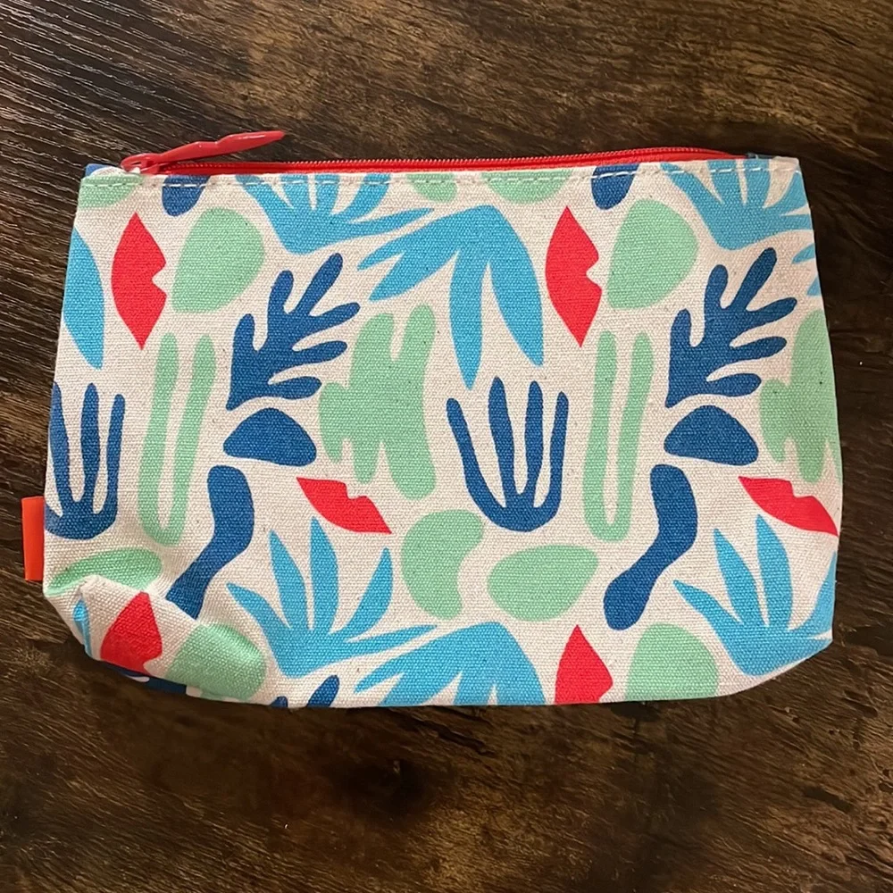 Ipsy Cosmetic Case * 7.5